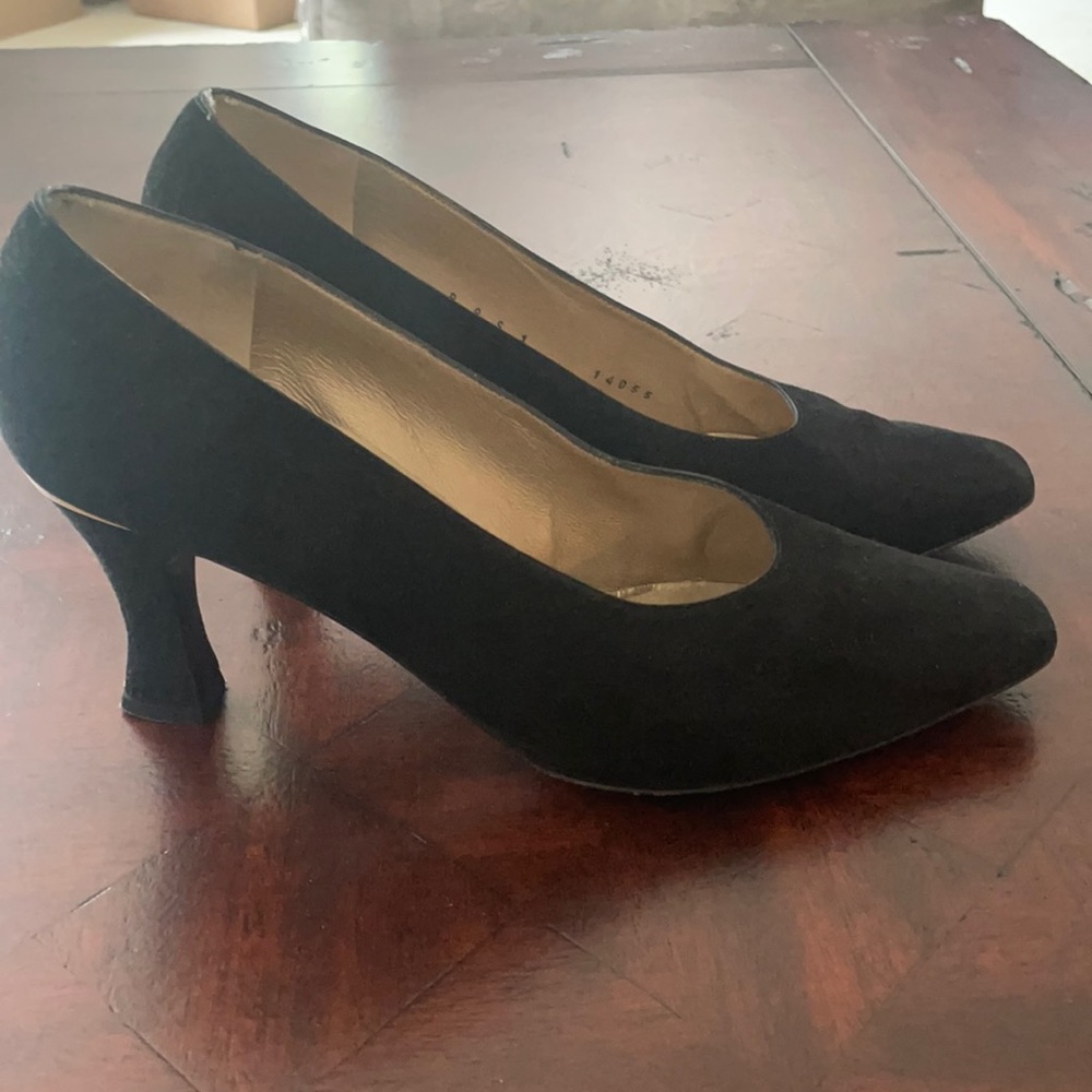 St. John Black Suede with Gold on heel size 9 B